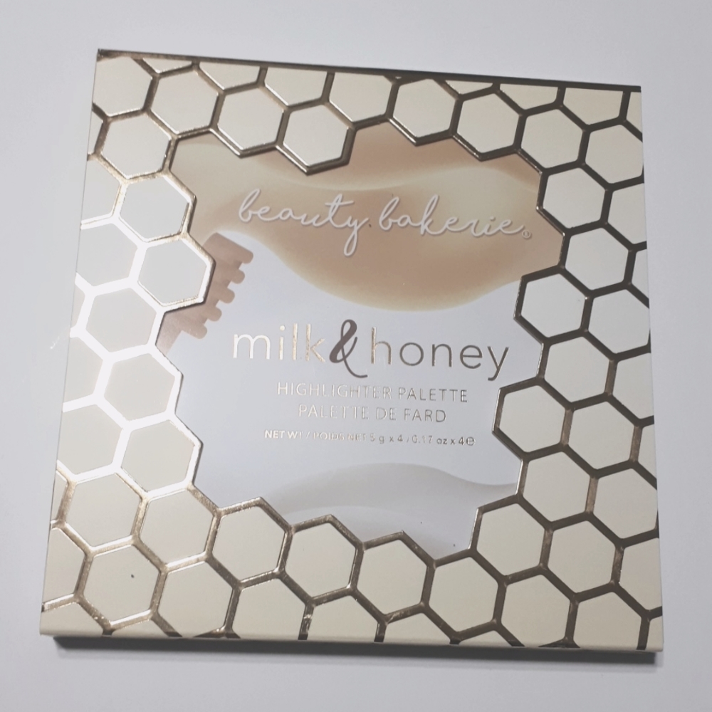 BNIB Beauty bakerie milk and honey highlighter palette
